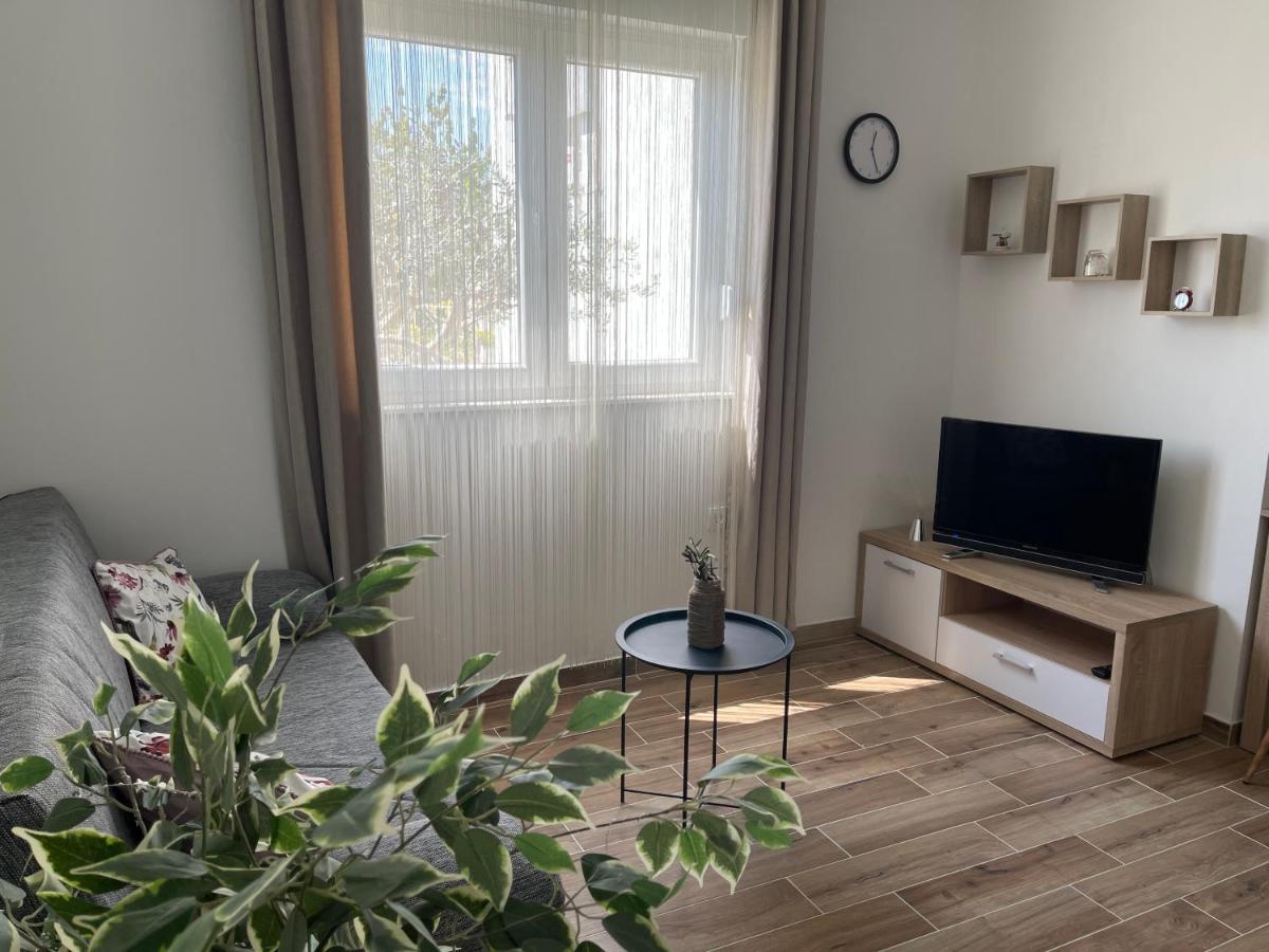 Apartamento Apartman Solin 2, Parking Exterior foto
