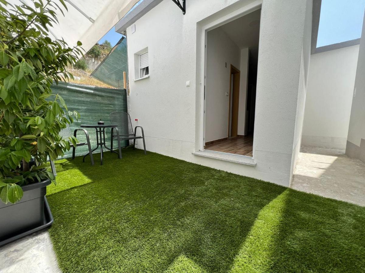 Apartamento Apartman Solin 2, Parking Exterior foto